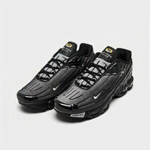 Schuhe NIKE Air Max Plus TN Black Wolf Grey schwarz grau CJ9684-002