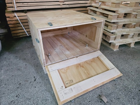 Skrzynia transportowa z otwieranym bokiem IPPC 1200x800x1000 mm – Sklejka + drewno, certyfikowana, łatwy załadunek