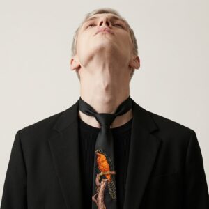 Enero Cravatta con Ricamo Uccello su Ramo Nero KRW-ENR-NE-1
