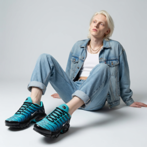 Buty sportowe Nike Air Max Plus TN Light Retro Blue DM0032-401
