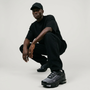 Buty sportowe Nike Air Max Plus TN III Black Wolf Grey CJ9684-002