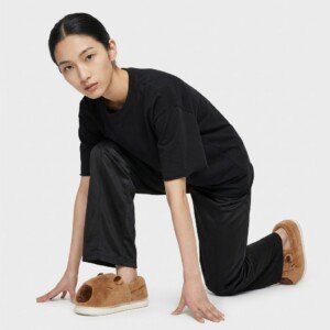 Kapcie w kształcie Kapibary Berg Slipper Brązowy Damskie SHO-001