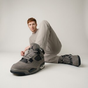 Buty NIKE AIR JORDAN 4 Cave Stone szaro-brazowe FV5029-200