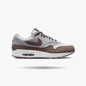 Sneakersy Nike Air Max 1 Premium Shima Shima, unisex, skóra naturalna, zamsz, widoczna poduszka Max Air w pięcie, brązowo-szare FB8916-100