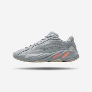Sneakersy Adidas Yeezy Boost 700 V2 Inertia, unisex, zamsz i siatka, szary, srebrne wstawki odblaskowe FW2549