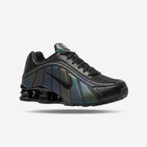 Sneakersy Nike Shox R4 SE Black Seaweed, unisex, czterokolumnowy system amortyzacji Shox, syntetyk, guma, IM6596-001